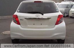 toyota vitz 2013 TE4060