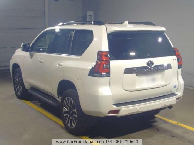 toyota land-cruiser-prado 2023 quick_quick_3DA-GDJ150W_GDJ150-0085757 image 2