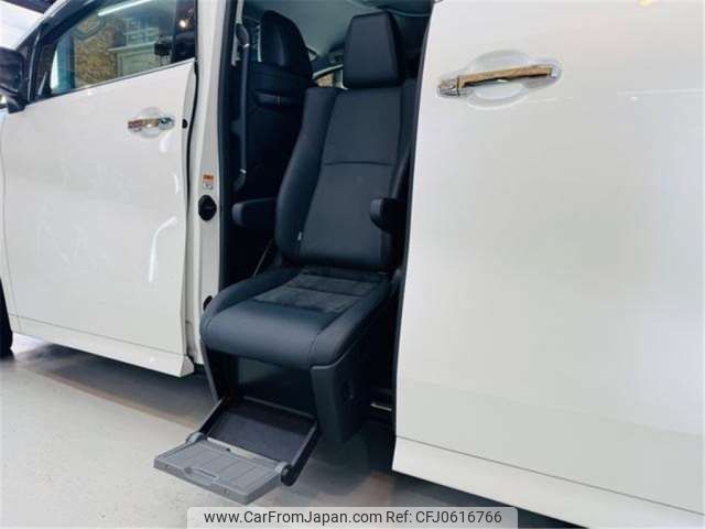 toyota alphard 2022 -TOYOTA--Alphard 6AA-AYH30W--AYH30-0148301---TOYOTA--Alphard 6AA-AYH30W--AYH30-0148301- image 2