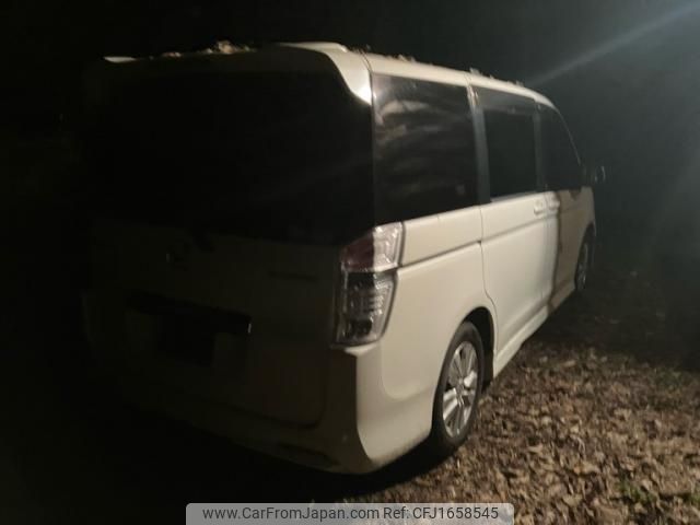 honda stepwagon 2010 CFJ1658545 image 2