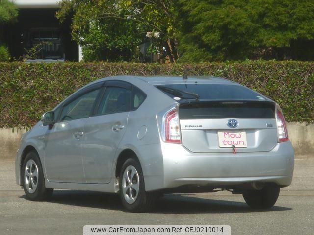 toyota prius 2013 quick_quick_DAA-ZVW30_ZVW30-5714441 image 2