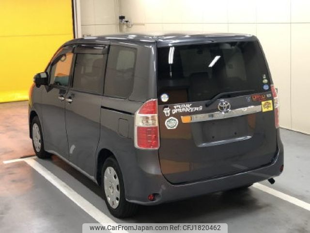 toyota noah 2010 CFJ1820462 image 2