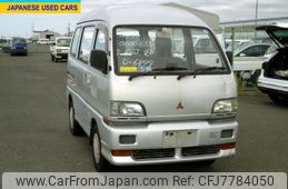 mitsubishi-bravo-1994-1650-car_483a650b-8022-4ca0-8887-ad719266b3f3