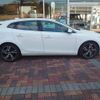 volvo v40 2017 quick_quick_LDA-MD4204T_YV1MVA8RDH2404124 image 3