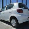 toyota vitz 2000 18065A image 7