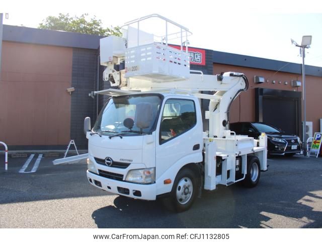 hino dutro 2013 GOO_NET_EXCHANGE_0401987A30250509W001 image 1