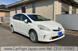 toyota prius-α 2013 -TOYOTA--Prius α DAA-ZVW41W--ZVW41-3225992---TOYOTA--Prius α DAA-ZVW41W--ZVW41-3225992-