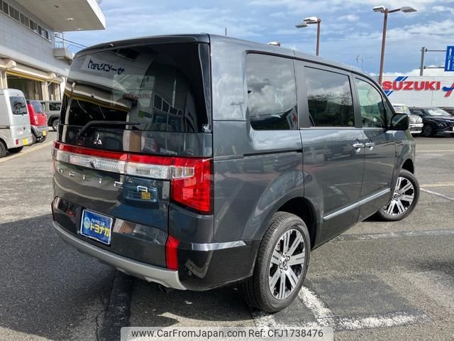 mitsubishi delica-d5 2024 CFJ1738476 image 2