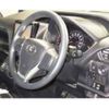 toyota voxy 2018 quick_quick_DBA-ZRR80G_0446947 image 3