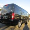 nissan-nv350-caravan-wagon-2015-20256-car_48609843-9bf5-429d-82ed-00fd02943ade