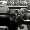 toyota voxy 2011 CFJ1678719 image 16