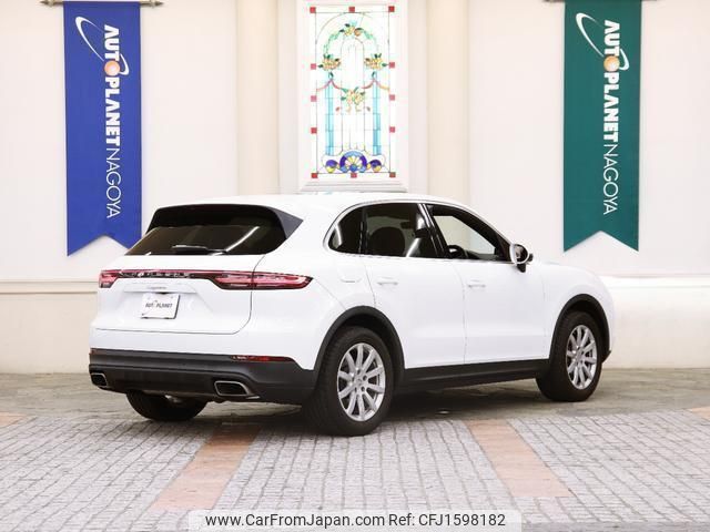 porsche cayenne 2019 CFJ1598182 image 2