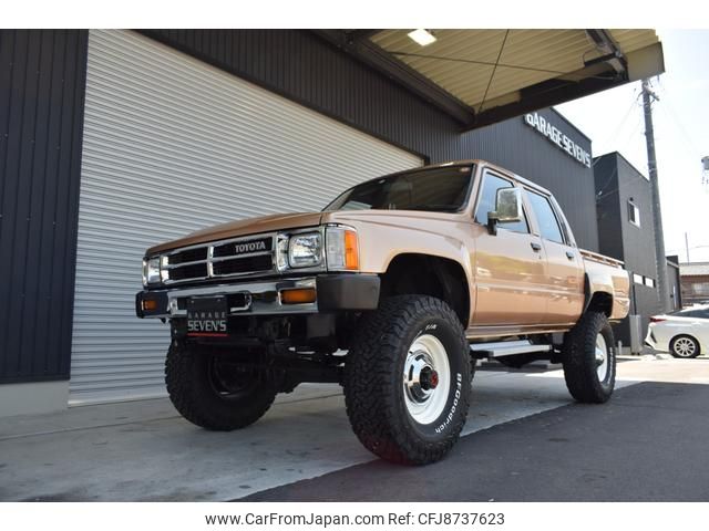 toyota hilux 1987 GOO_NET_EXCHANGE_0206702A30230702W002 image 2