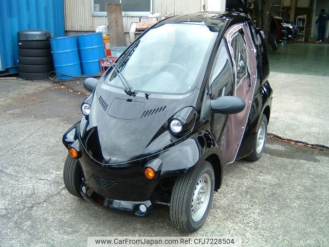 2015 Toyota Coms ZAD-TAK30 2WD - Car Price $3,699