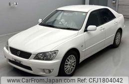 toyota altezza 2002 CFJ1804042