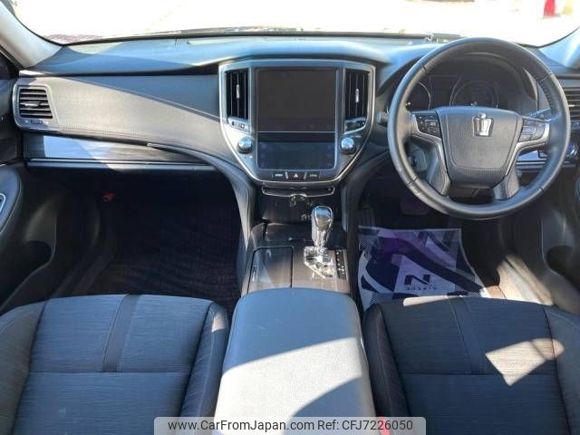 toyota crown 2013 -TOYOTA--Crown DAA-AWS210--AWS210-6033635---TOYOTA--Crown DAA-AWS210--AWS210-6033635- image 2