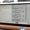 land-rover defender 2023 quick_quick_LE72WAB_SALEA7AW2P2206698 image 13