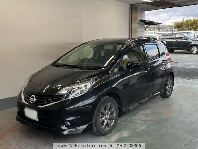 nissan note 2016 -NISSAN 【岐阜 530や2131】--Note E12-467013---NISSAN 【岐阜 530や2131】--Note E12-467013- image 1