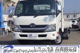 hino dutro 2016 CFJ1607824