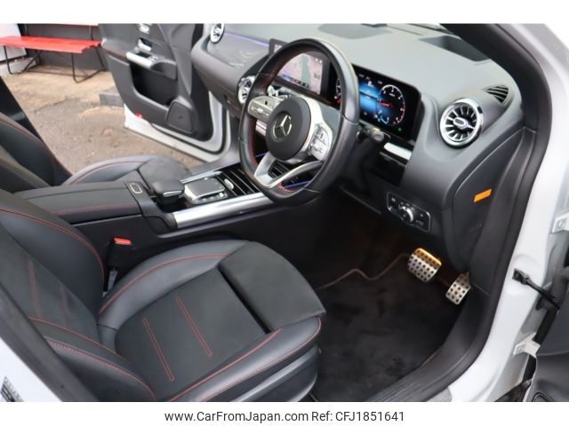 mercedes-benz gla-class 2020 CFJ1851641 image 2