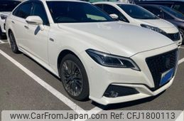 toyota crown 2019 CFJ1800113