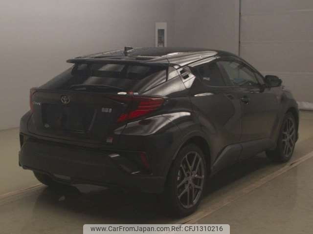 toyota c-hr 2022 -TOYOTA--C-HR 6AA-ZYX11--ZYX11-2056072---TOYOTA--C-HR 6AA-ZYX11--ZYX11-2056072- image 2