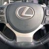 lexus is 2017 CFJ1842940 image 5