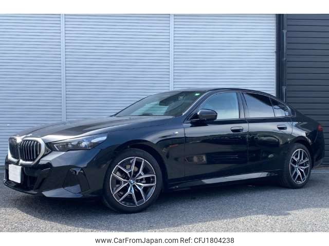 bmw 5-series 2024 CFJ1804238 image 1