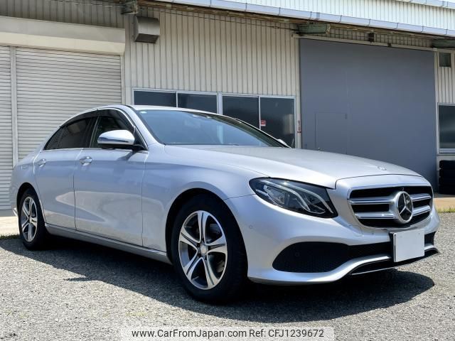 mercedes-benz e-class 2016 quick_quick_213042C_WDD2130422A041907 image 1