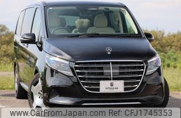 mercedes-benz v-class 2024 CFJ1745353