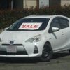 toyota aqua 2012 CFJ1773457 image 1