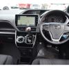 toyota voxy 2018 GOO_JP_700020111130250428001 image 50