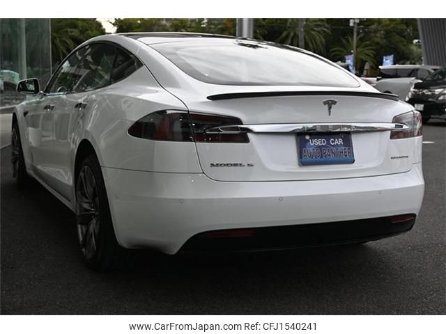 tesla tesla-models 2018 CFJ1540241 image 2