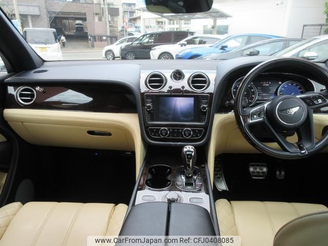 bentley bentayga 2019 quick_quick_BADCU_SJAAL14V9LC027998 image 2