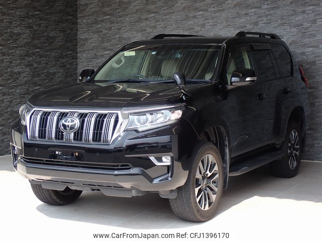 toyota land-cruiser-prado 2021 25632304 image 1