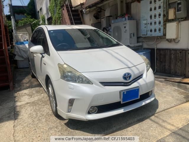 toyota prius-α 2013 CFJ1595403 image 2