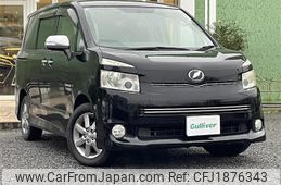 toyota voxy 2009 CFJ1876343