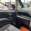 toyota voxy 2018 quick_quick_DAA-ZWR80W_ZWR80-0367544 image 13