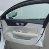 volvo v60 2022 CFJ1581457 image 17