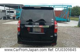 toyota noah 2011 TE4610