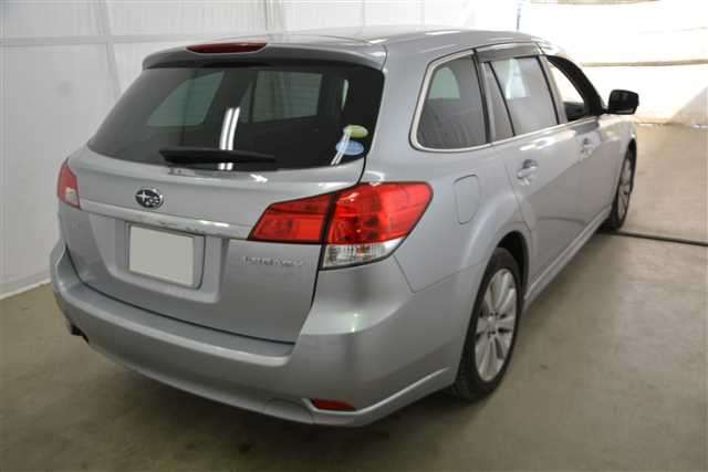 subaru legacy-touring-wagon 2011 521449-BR9-065959 image 1