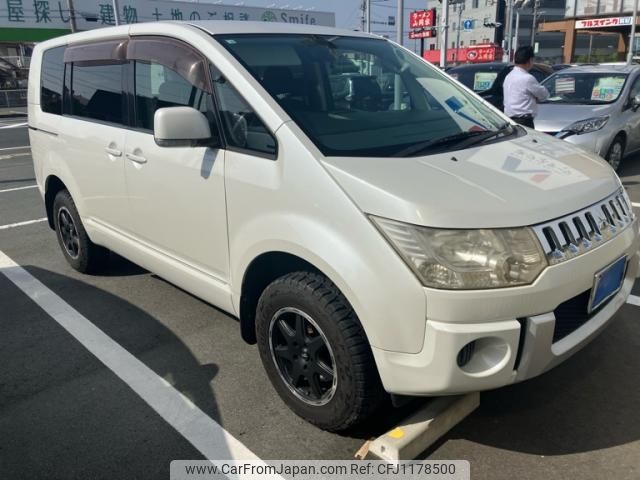 mitsubishi delica-d5 2010 -MITSUBISHI--Delica D5 DBA-CV5W--CV5W-0503057---MITSUBISHI--Delica D5 DBA-CV5W--CV5W-0503057- image 1