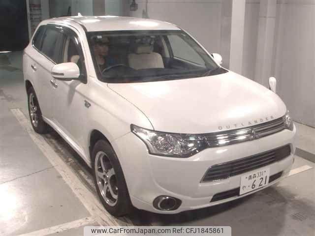 mitsubishi outlander-phev 2013 CFJ1845861 image 1