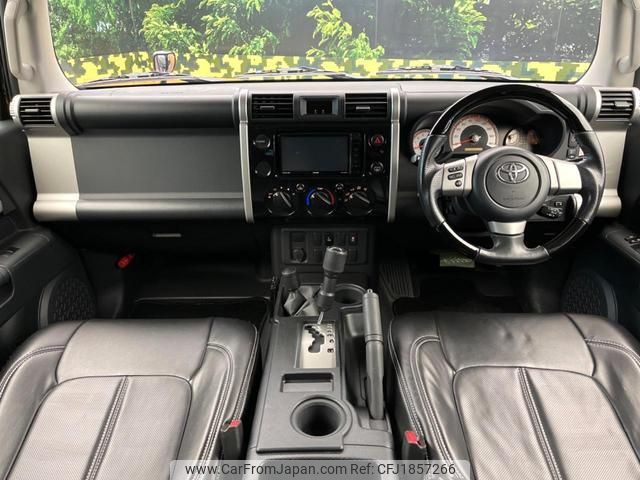 toyota fj-cruiser 2016 CFJ1857266 image 2