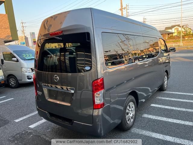 nissan nv350-caravan-wagon 2018 CFJ1682902 image 2
