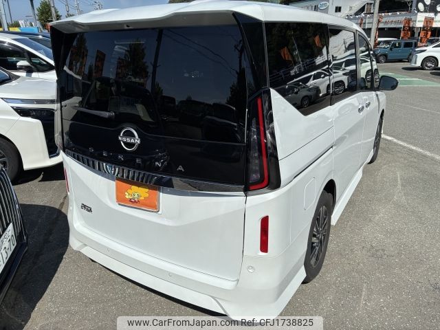 nissan serena 2023 CFJ1738825 image 2