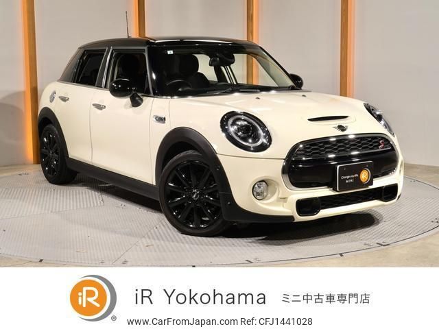mini mini-others 2019 quick_quick_XU20M_WMWXU92000TN55045 image 1