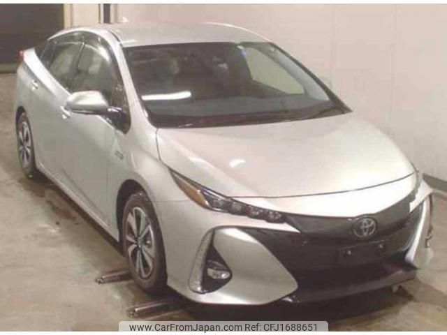 toyota prius-phv 2020 CFJ1688651 image 1