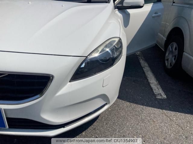 volvo v40 2016 -VOLVO--Volvo V40 DBA-MB4154T--YV1MV2920G2334428---VOLVO--Volvo V40 DBA-MB4154T--YV1MV2920G2334428- image 2