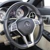 mercedes-benz slk-class 2011 quick_quick_172448_WDD1724482F021895 image 10